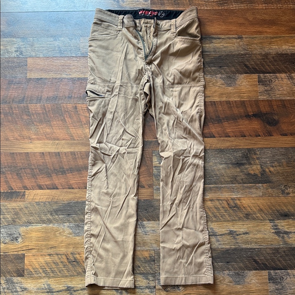 Wrangler Men's All Terrain Gear Khaki Pants